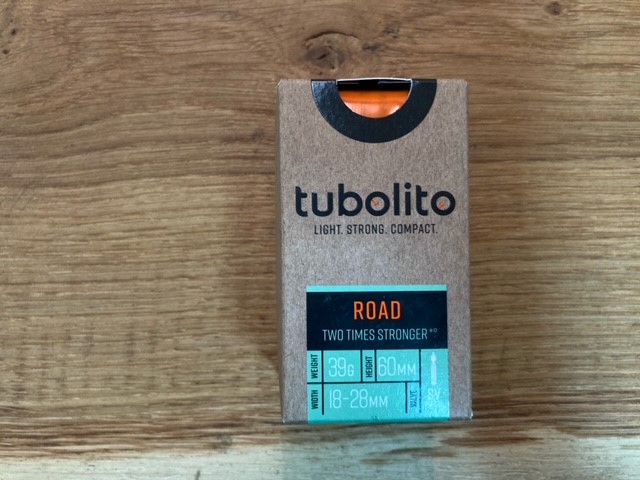 Tubo stradale Tubolito Tubo - 700 x 18-32 mm, valvola Presta 60 mm